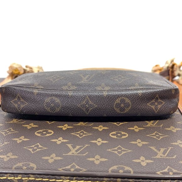 LOUIS VUITTON Pochette Accessoires Monogram Canvas Vintage - Picture 7 of 16